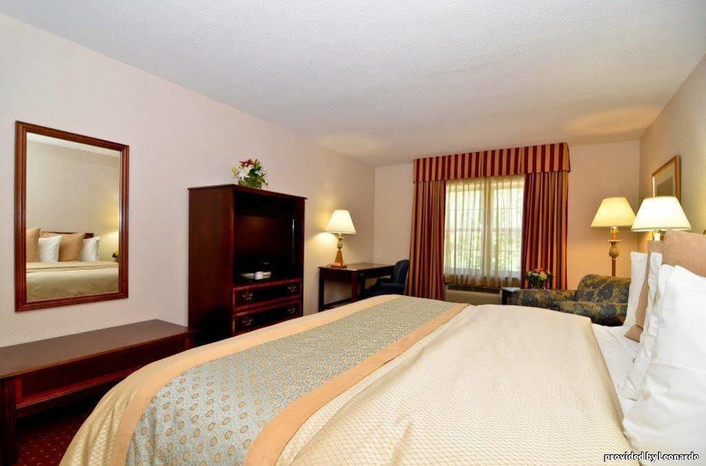 Best Western Plus Morristown Inn-Florham Park Oda fotoğraf